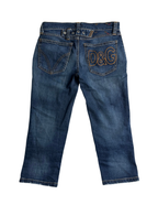 D&G Buckle Back Capris